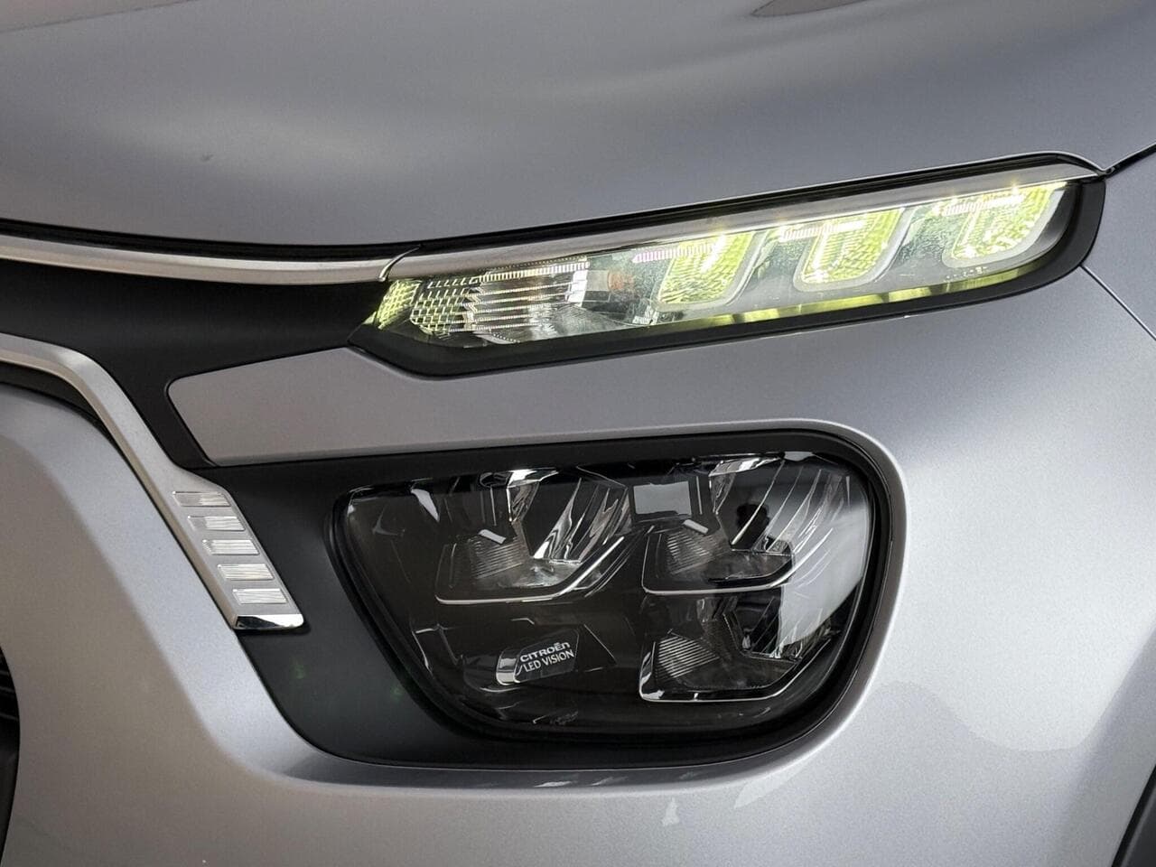 Citroen C3 thumbnail Lights Front