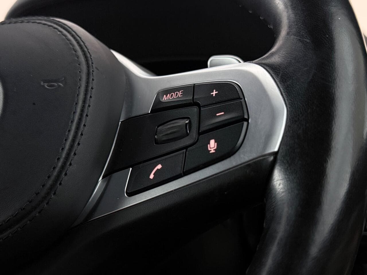 BMW 5 Series thumbnail Misc Controls