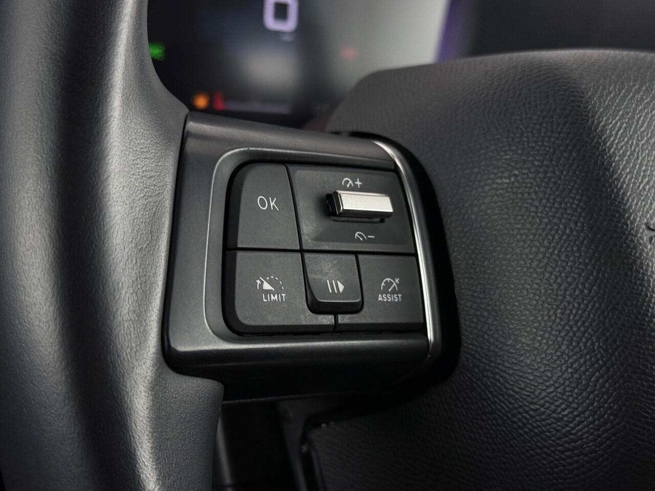 Citroen C4 thumbnail Misc Controls