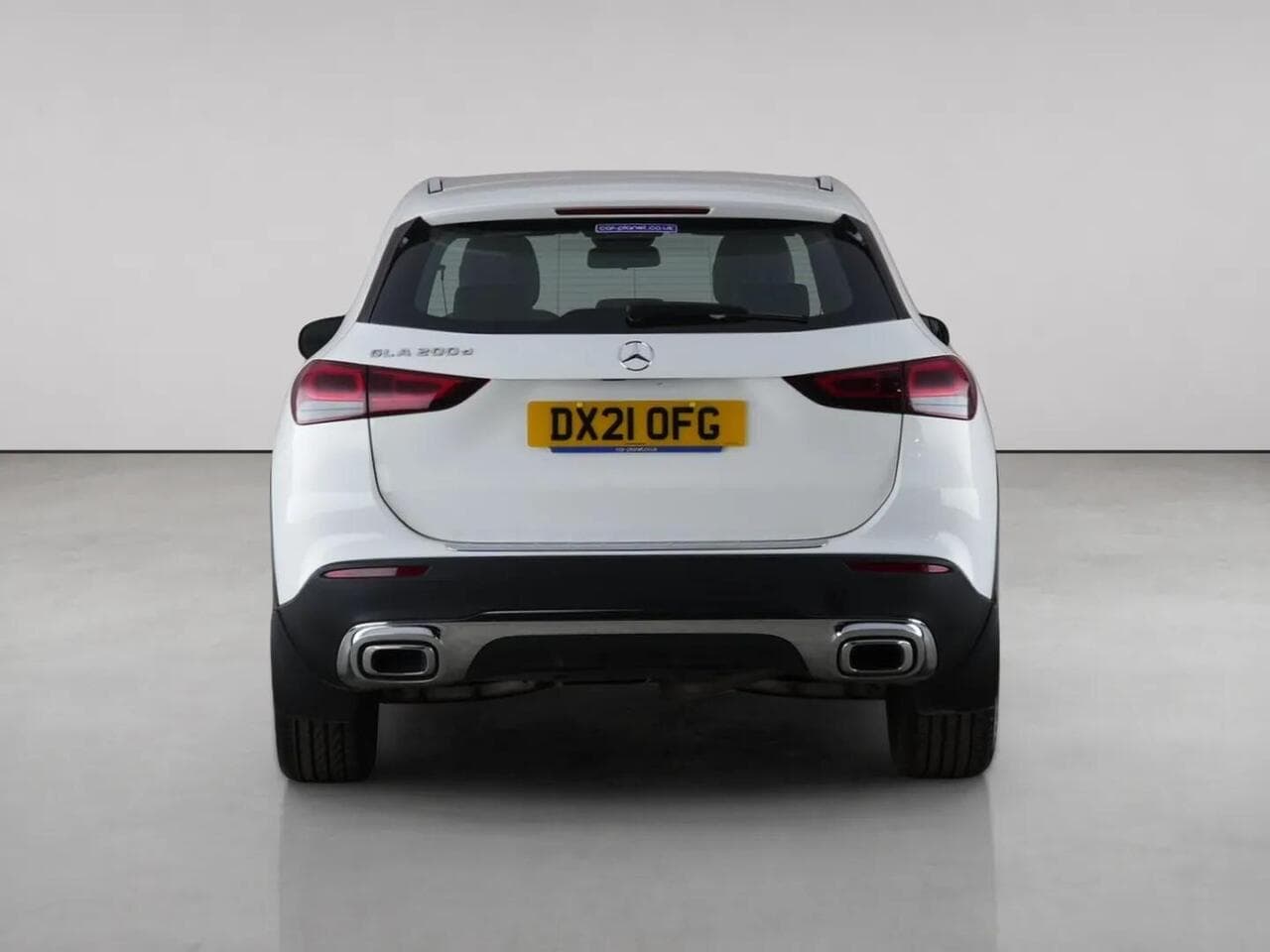 Mercedes-Benz GLA thumbnail Rear