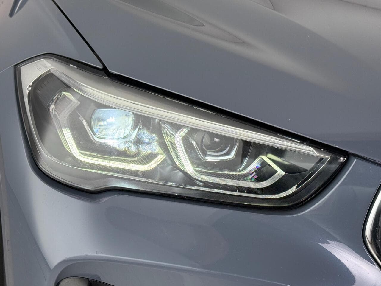 BMW X1 thumbnail Lights Front