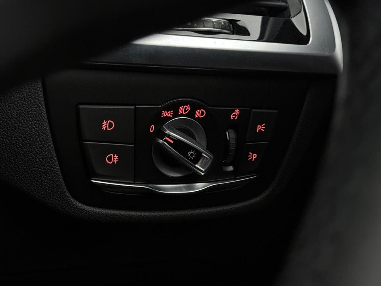BMW X3 thumbnail Misc Controls
