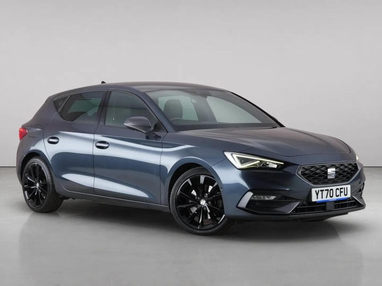 SEAT Leon - SEAT Leon 1.5 eTSI MHEV FR First Edition DSG Euro 6 (s/s) 5dr