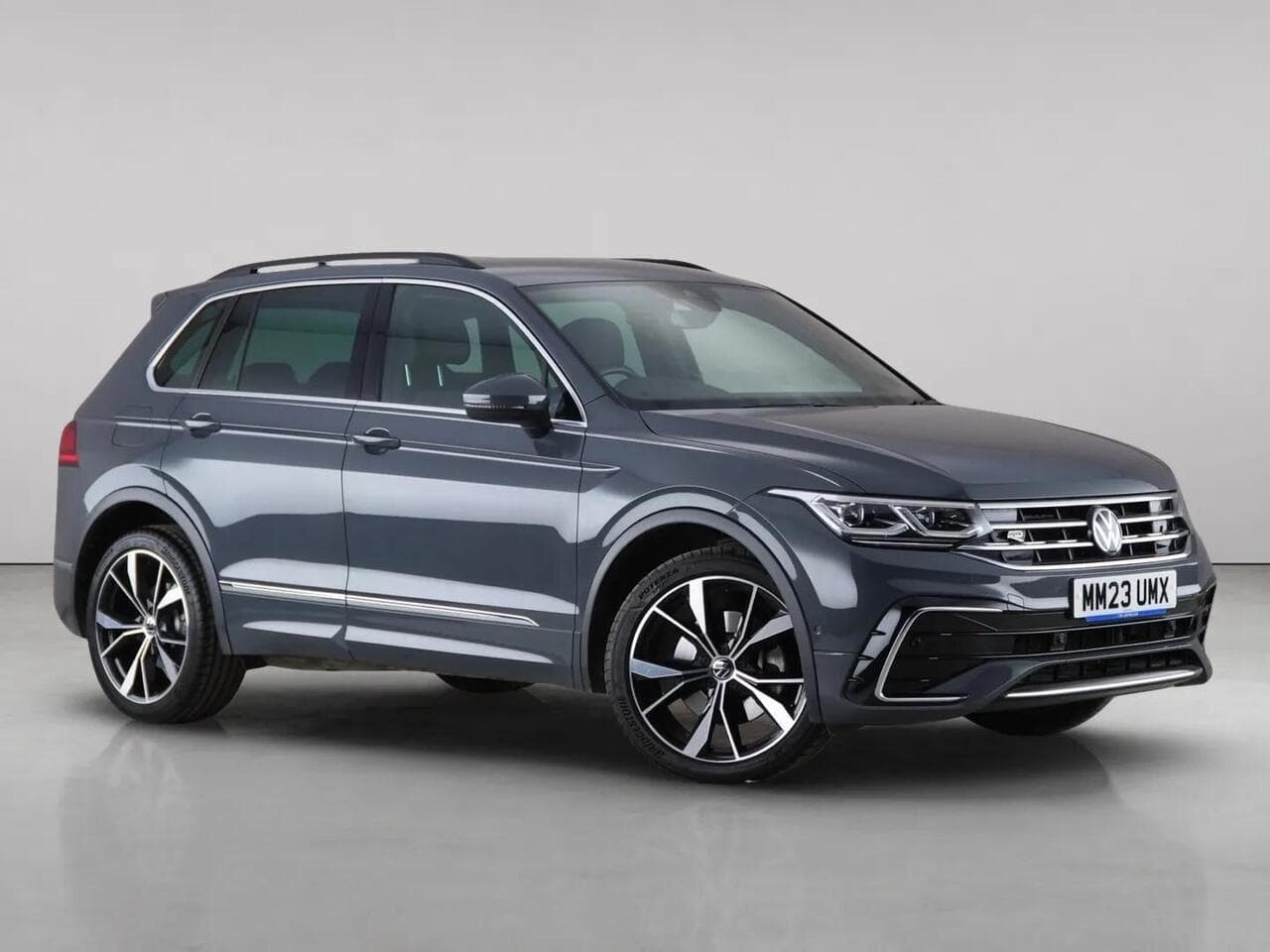 Volkswagen Tiguan - Volkswagen Tiguan 1.4 TSI 13kWh R-Line DSG Euro 6 (s/s) 5dr