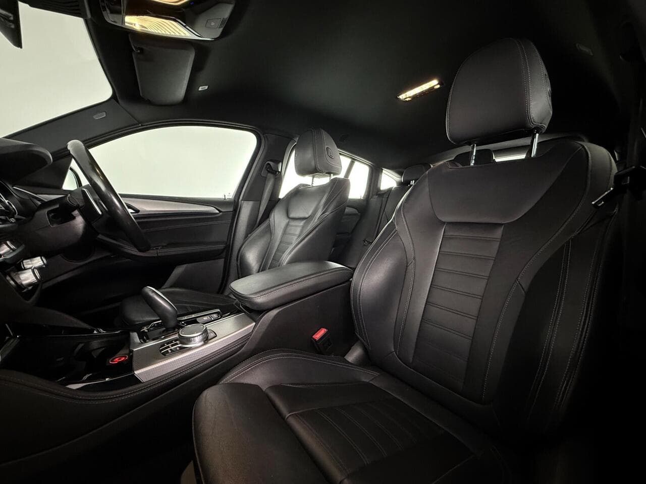BMW X4 thumbnail Seat Front Passenger