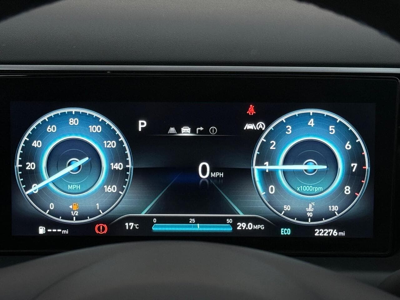 Hyundai TUCSON thumbnail Driver Instruments