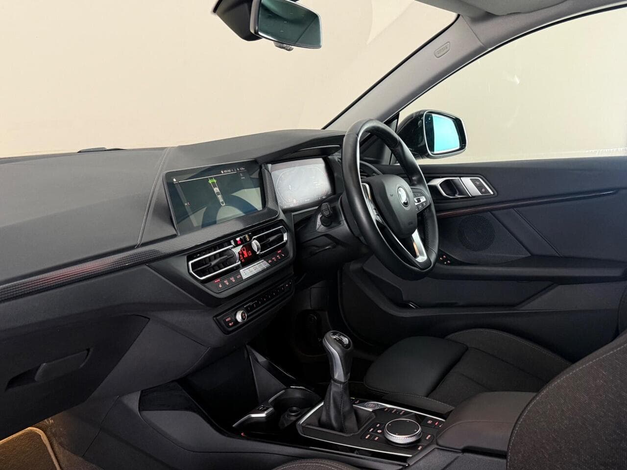 BMW 2 Series Gran Coupe thumbnail Interior Front