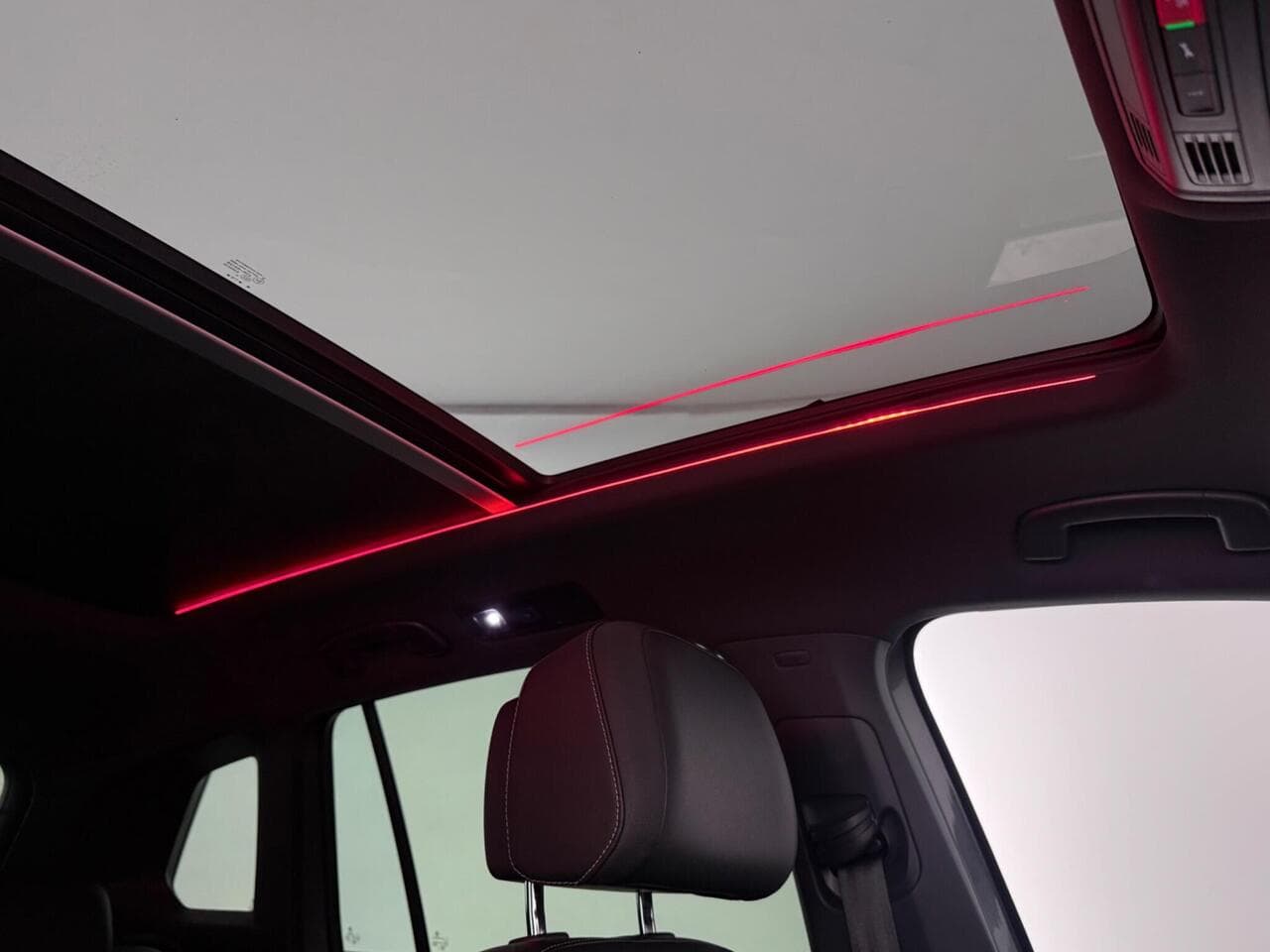 Volkswagen Tiguan thumbnail Inconclusive