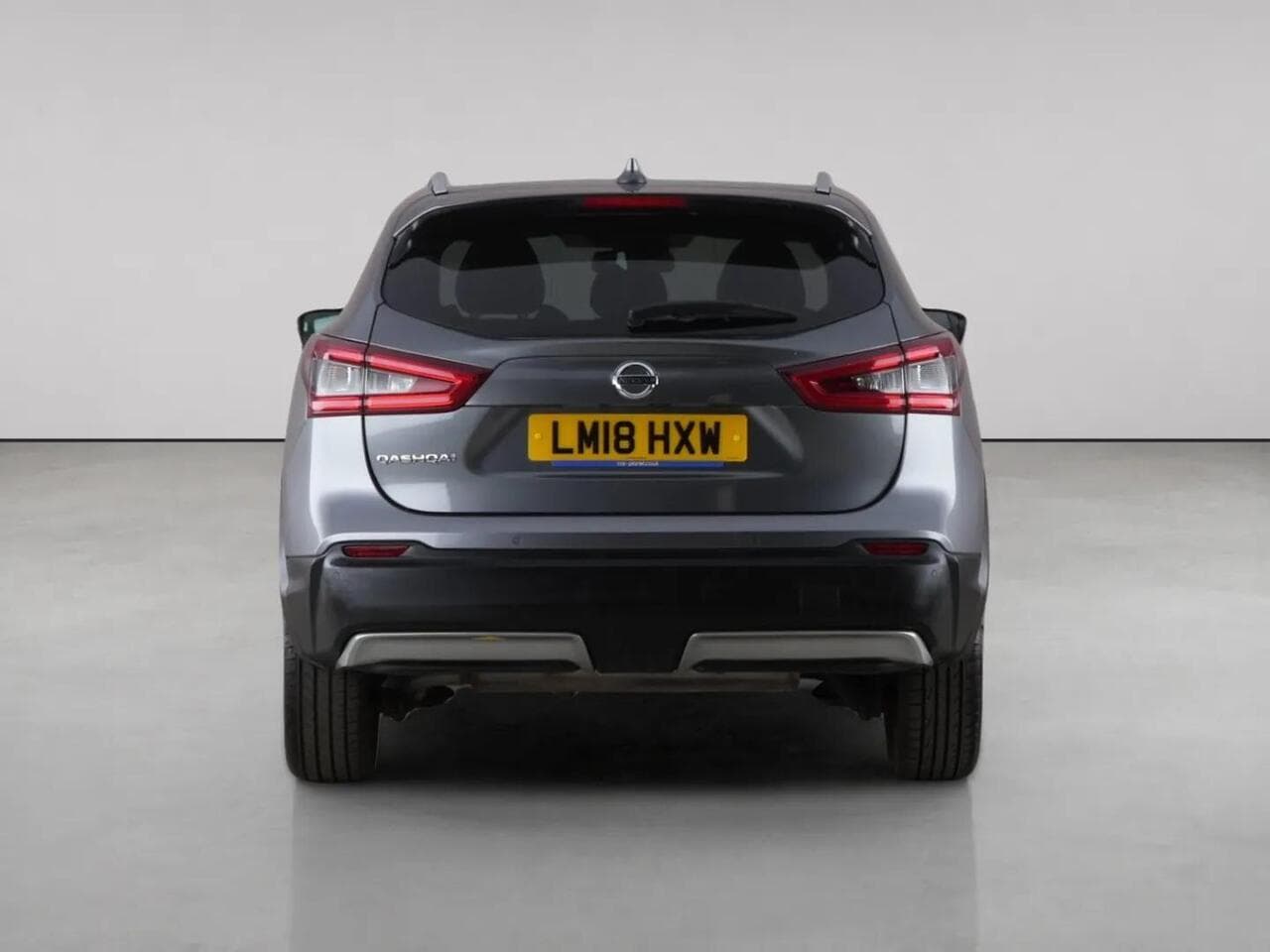 Nissan Qashqai thumbnail Rear