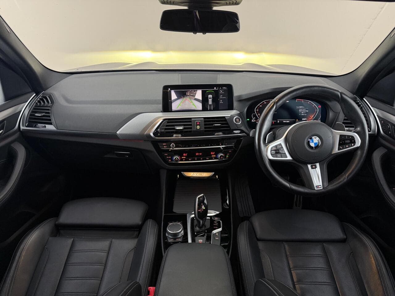 BMW X3 thumbnail Interior Front