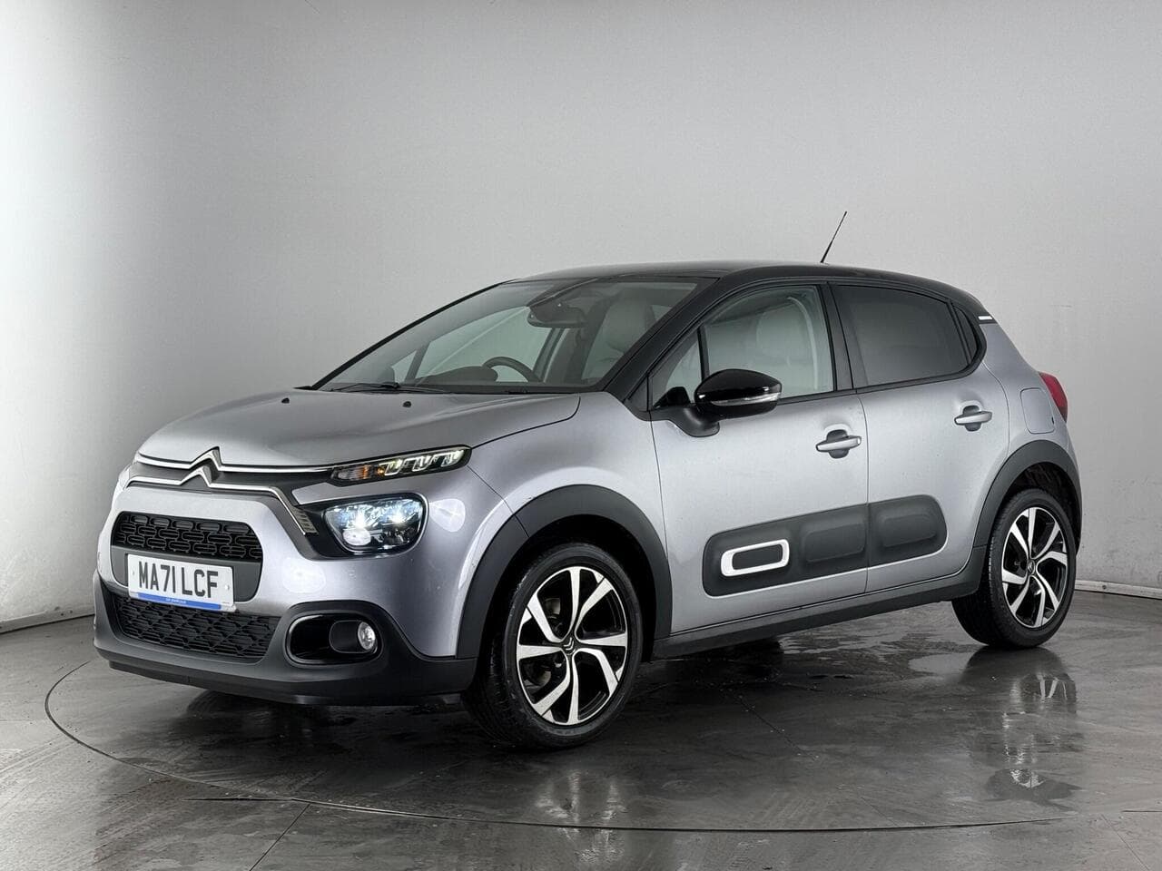 Citroen C3 thumbnail Front Left