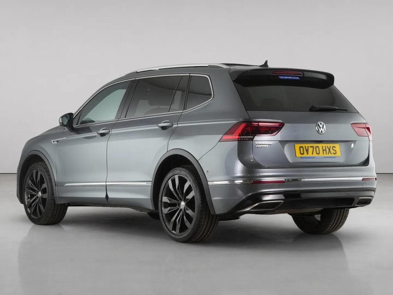 Volkswagen Tiguan Allspace thumbnail Rear Left