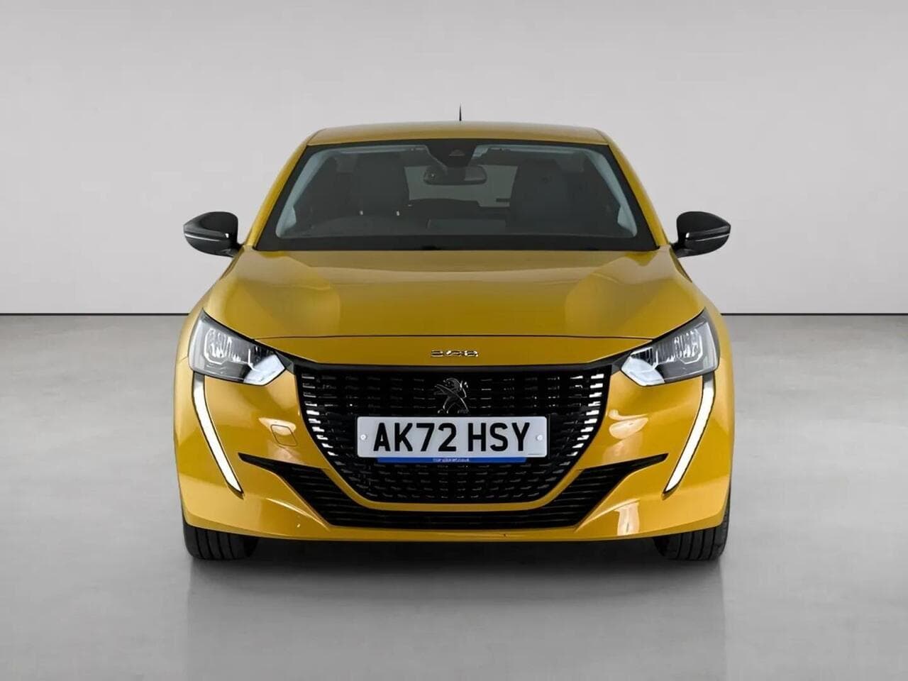 Peugeot 208 thumbnail Front