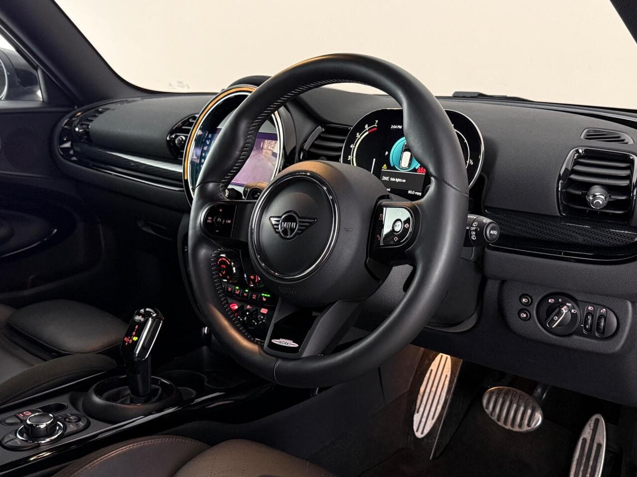 MINI Clubman thumbnail Interior Front
