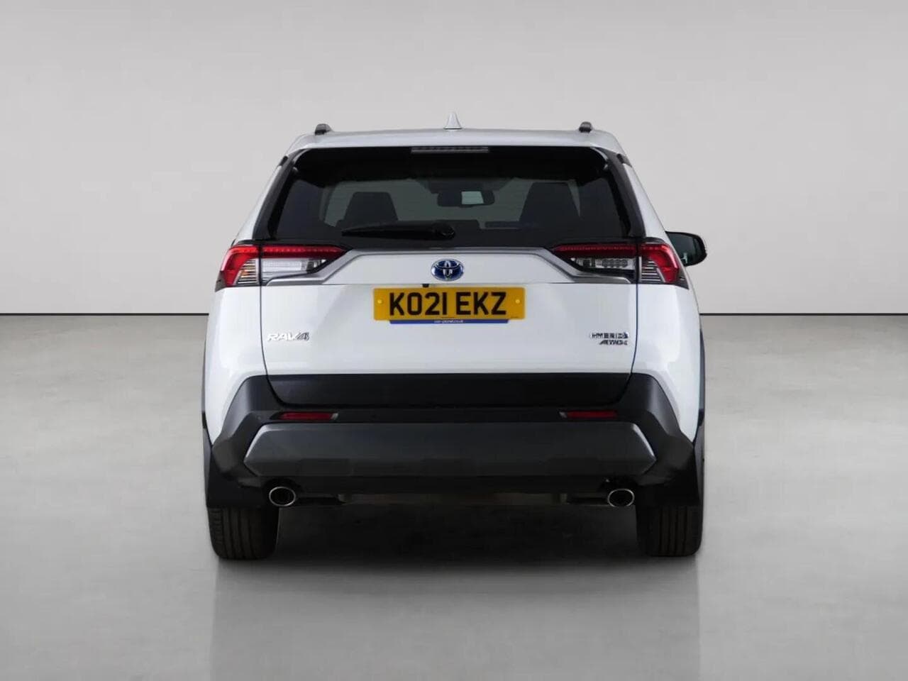 Toyota RAV4 thumbnail Rear