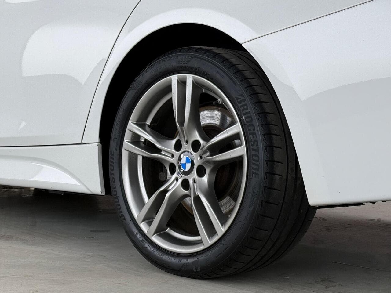 BMW 3 Series thumbnail Wheel