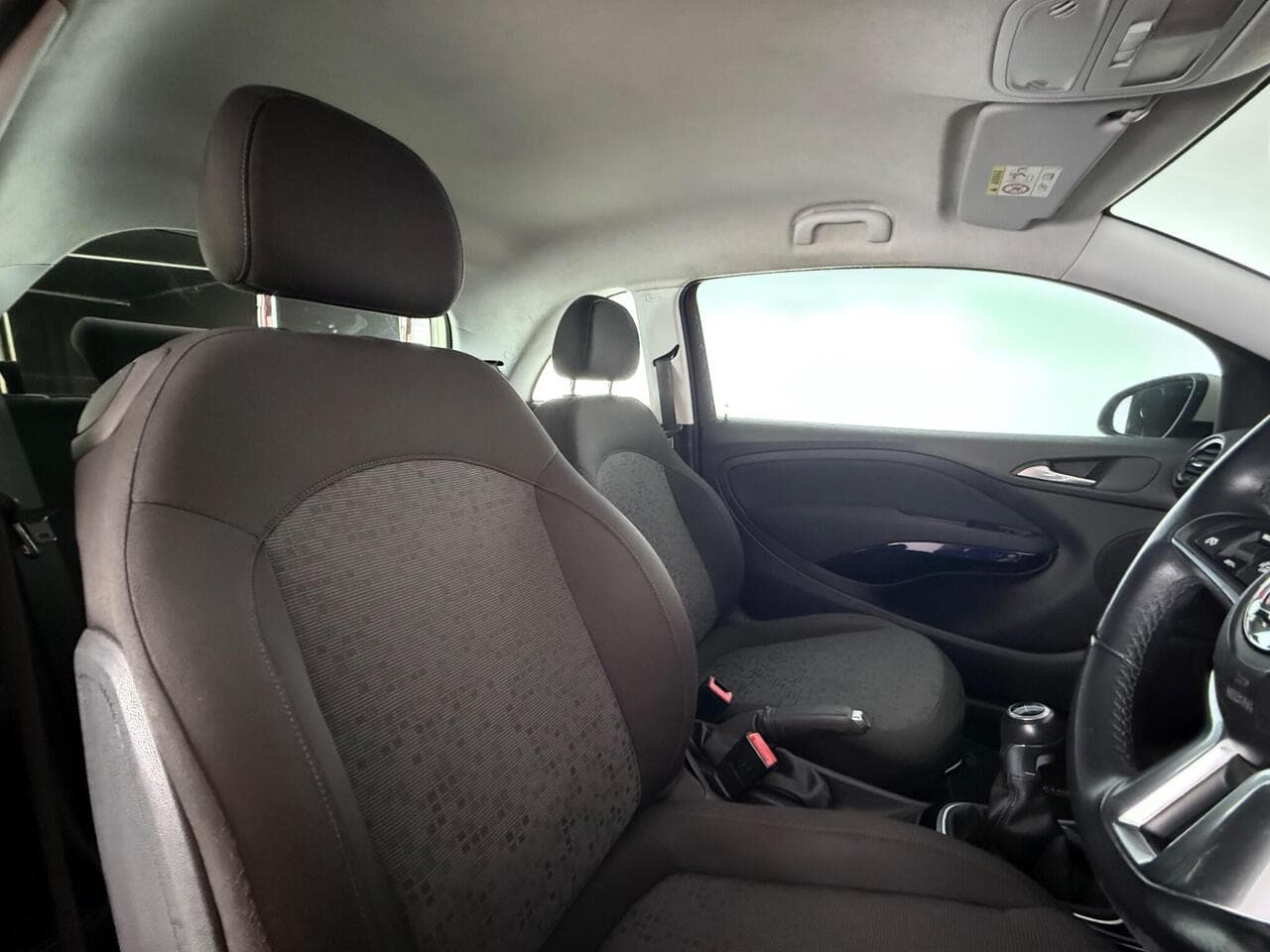 Vauxhall ADAM thumbnail Seat Driver