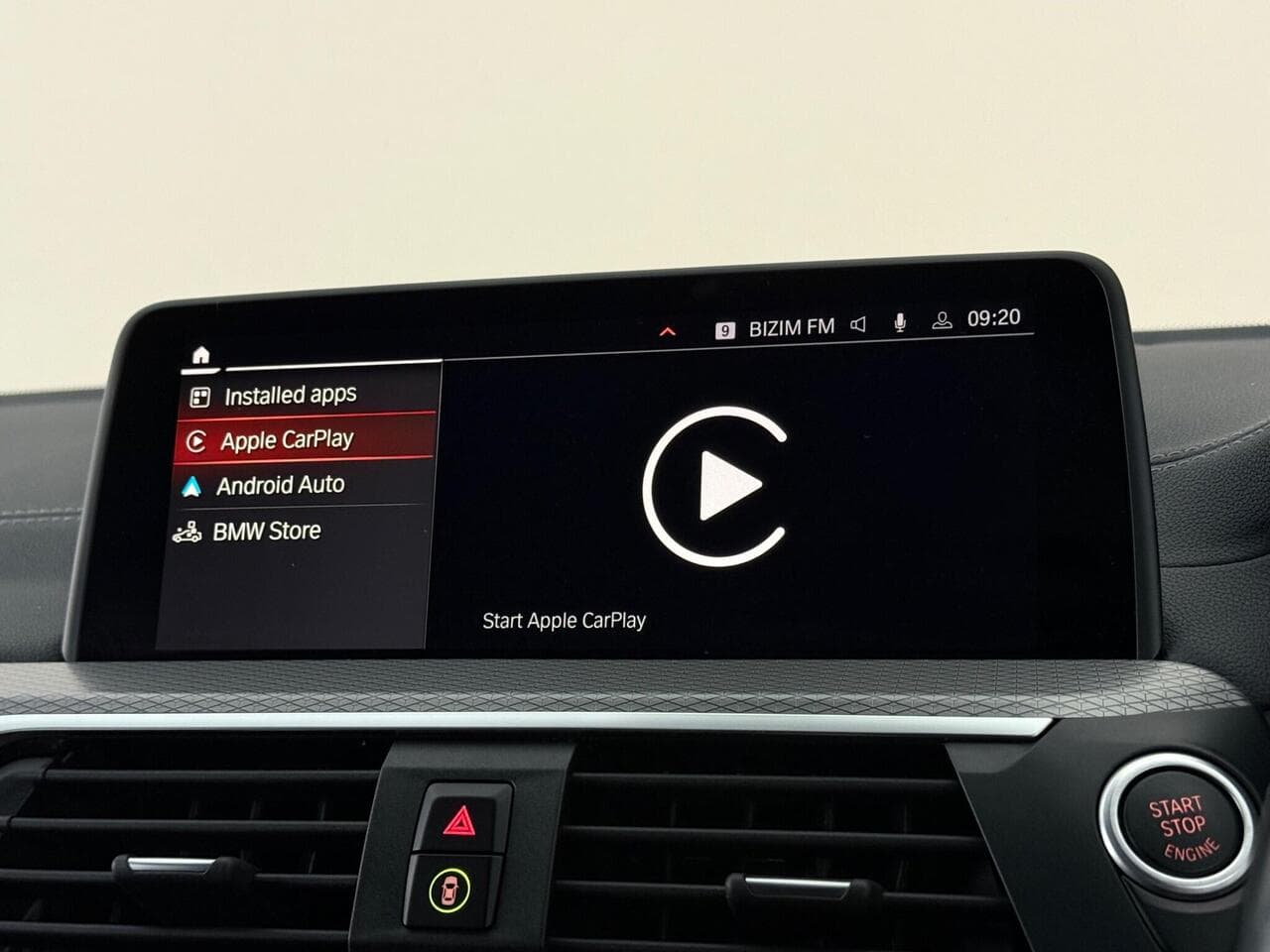 BMW X3 thumbnail Infotainment System