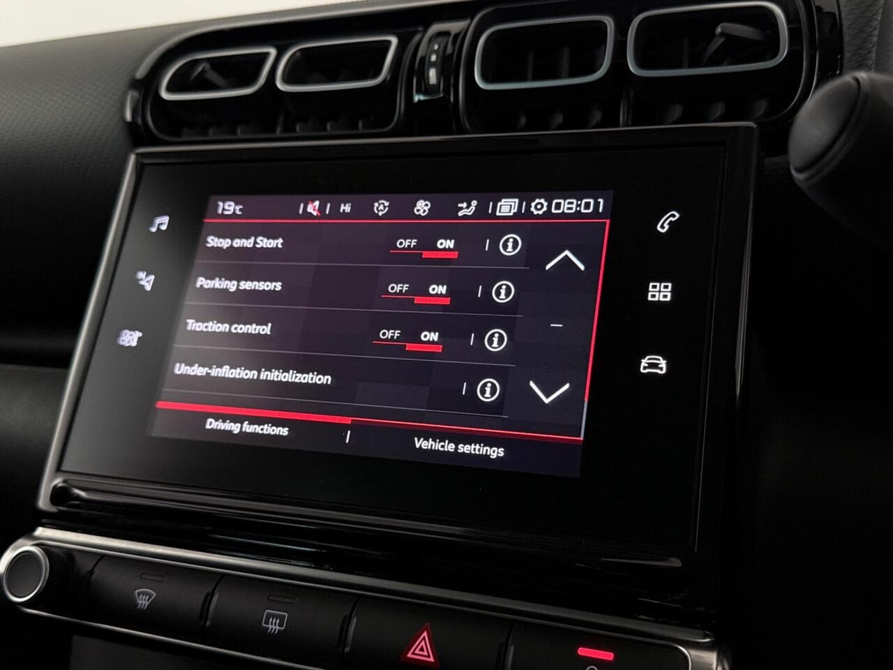 Citroen C3 Aircross thumbnail Infotainment System