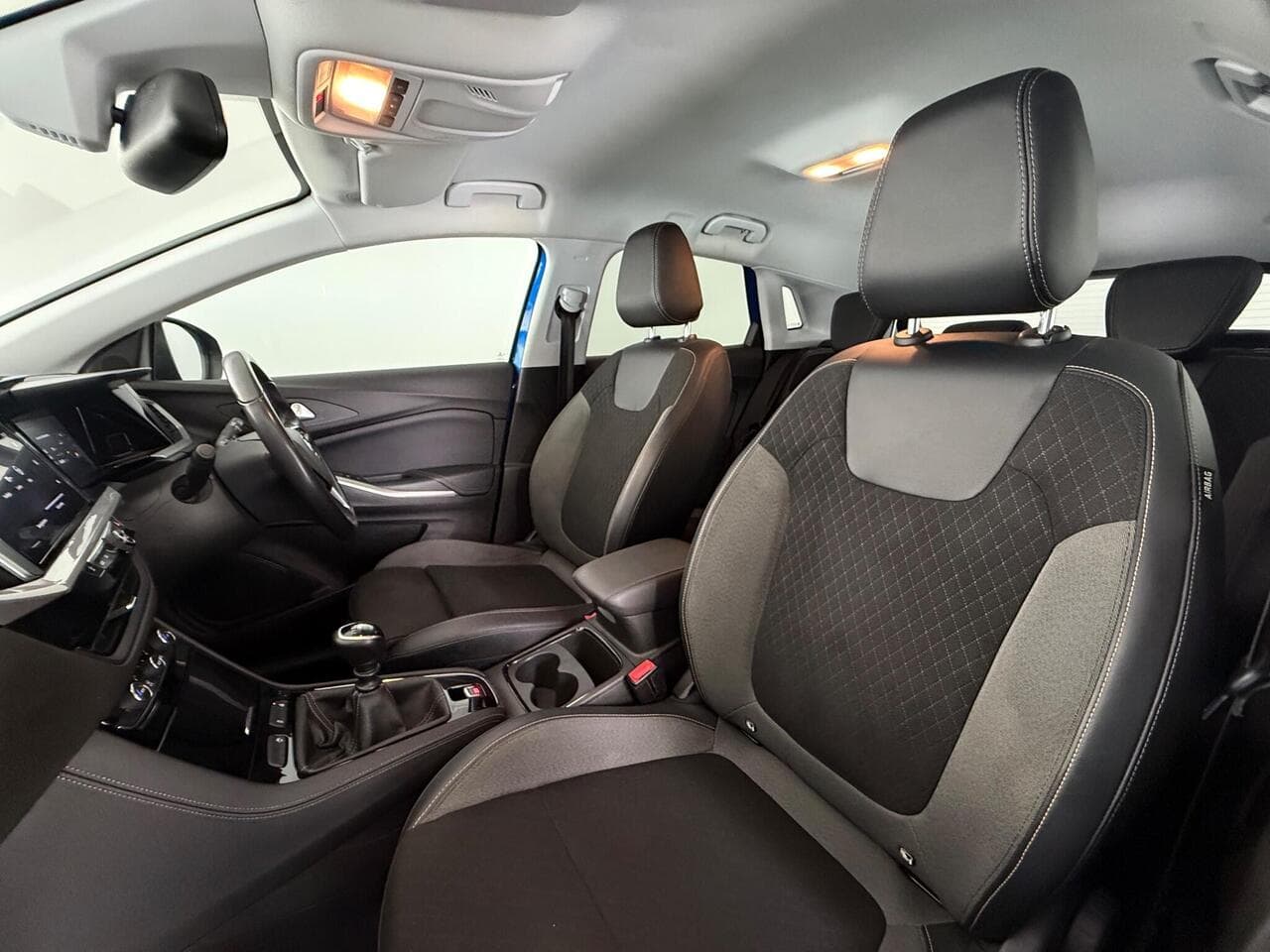 Vauxhall Grandland thumbnail Seat Front Passenger