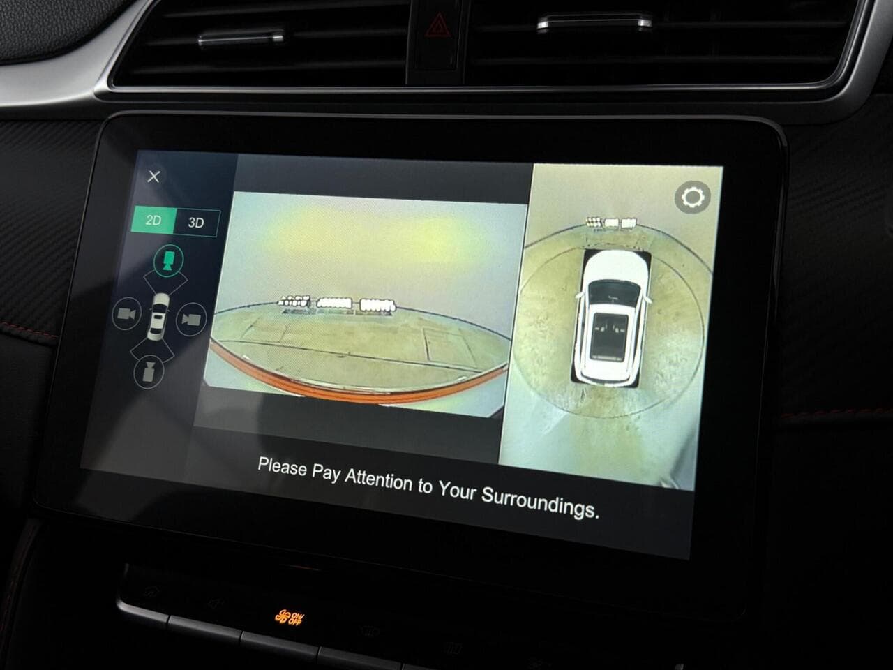 MG MG ZS thumbnail Infotainment System