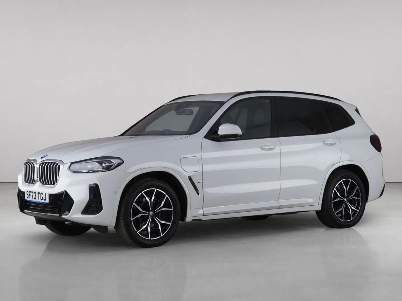 BMW X3 thumbnail Front Left