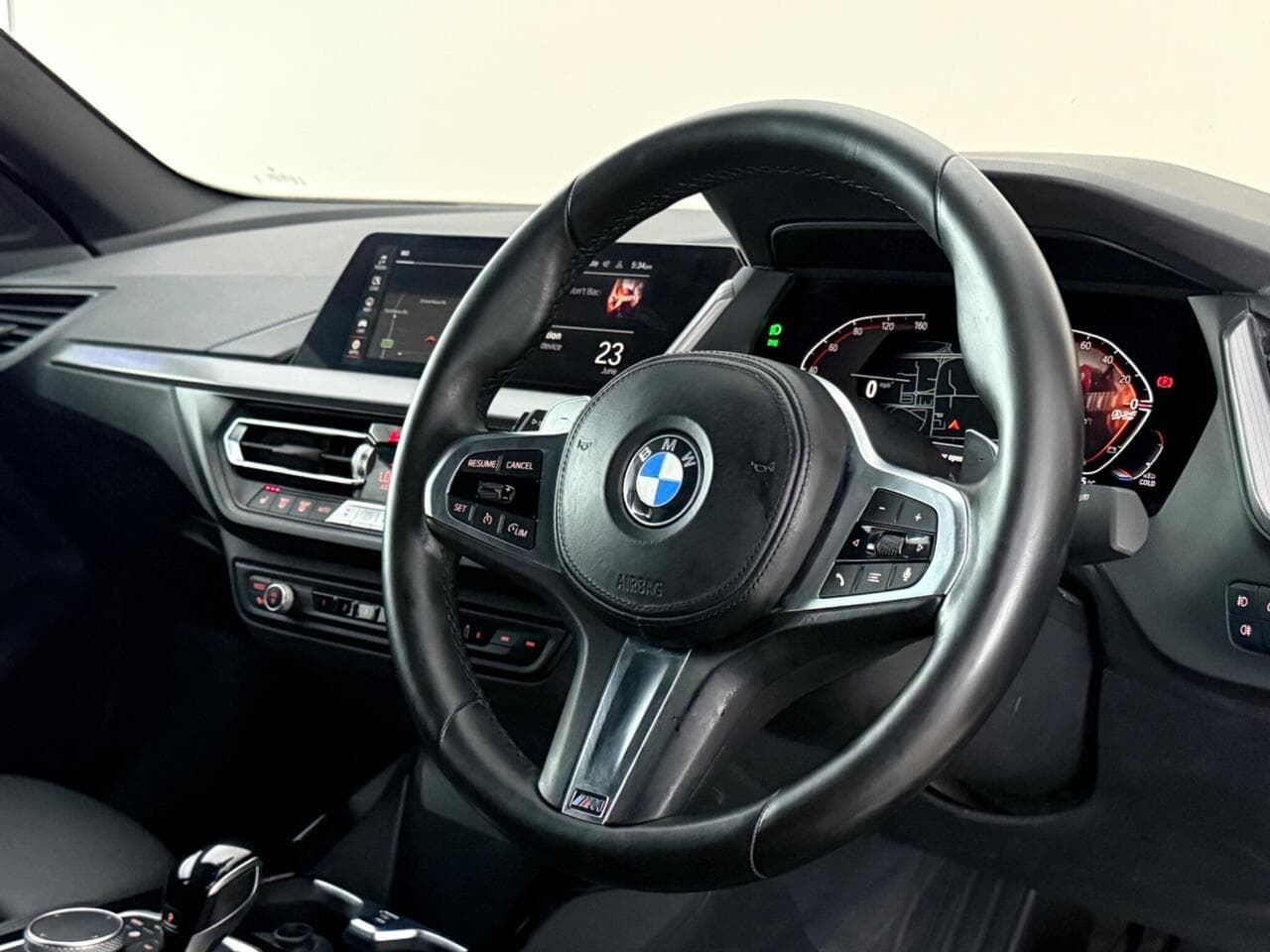 BMW 2 Series Gran Coupe thumbnail Steering Wheel