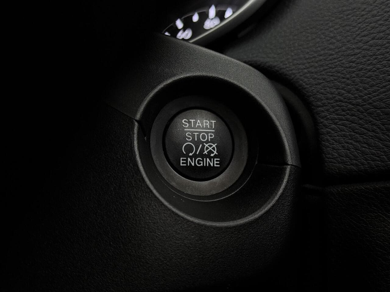 Jeep Compass thumbnail Misc Controls