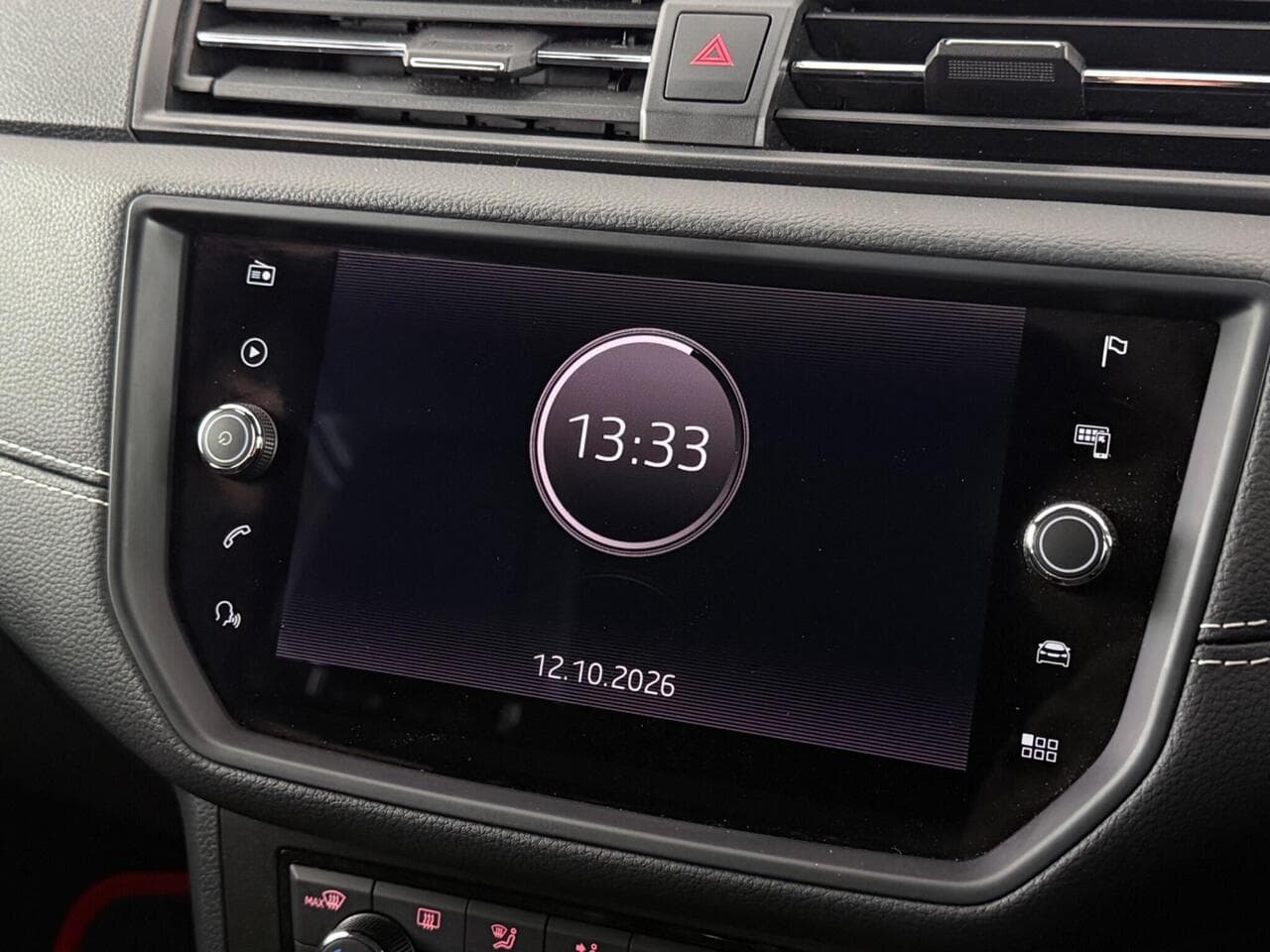 SEAT Arona thumbnail Infotainment System