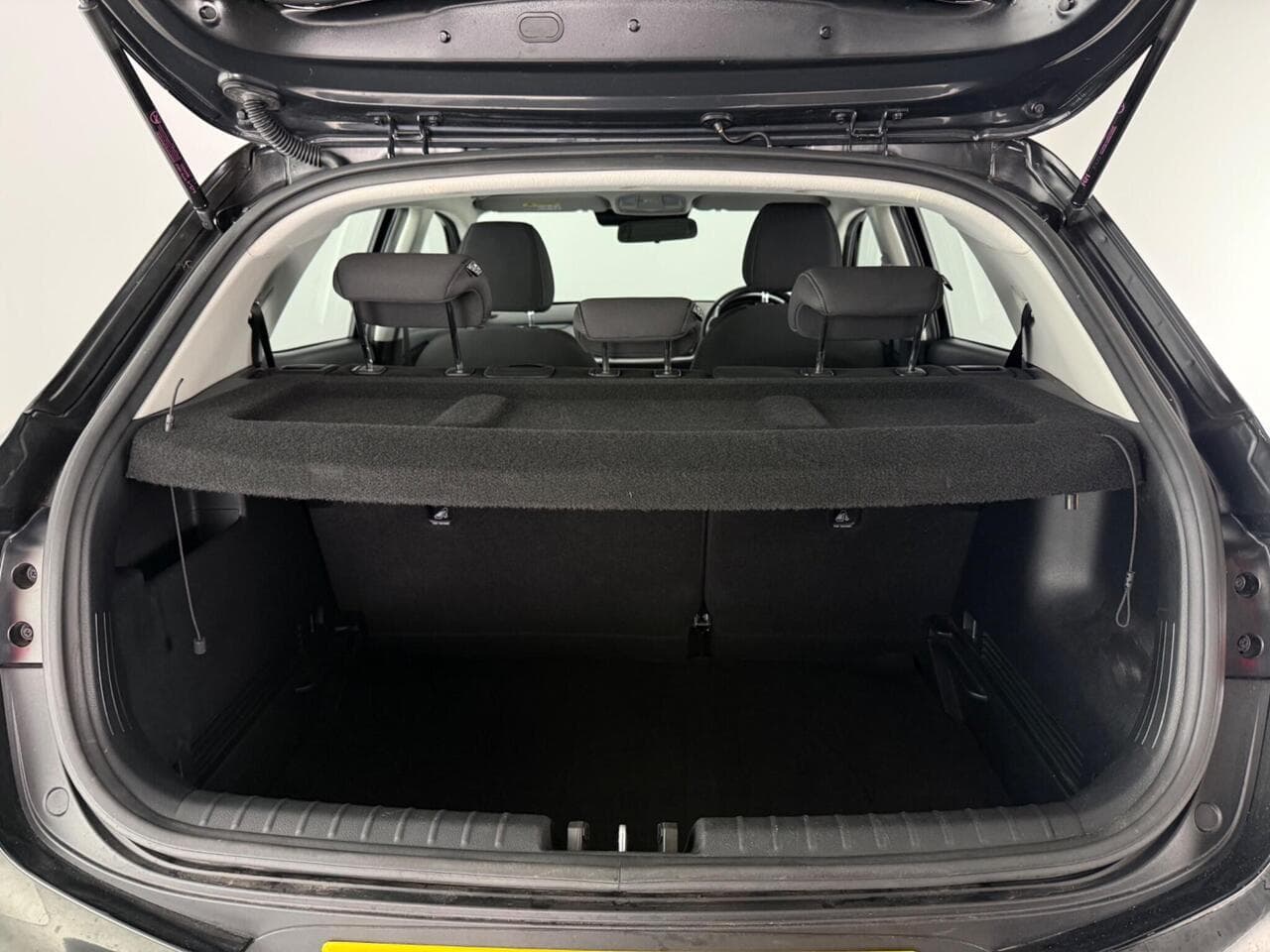 Kia Stonic thumbnail Boot