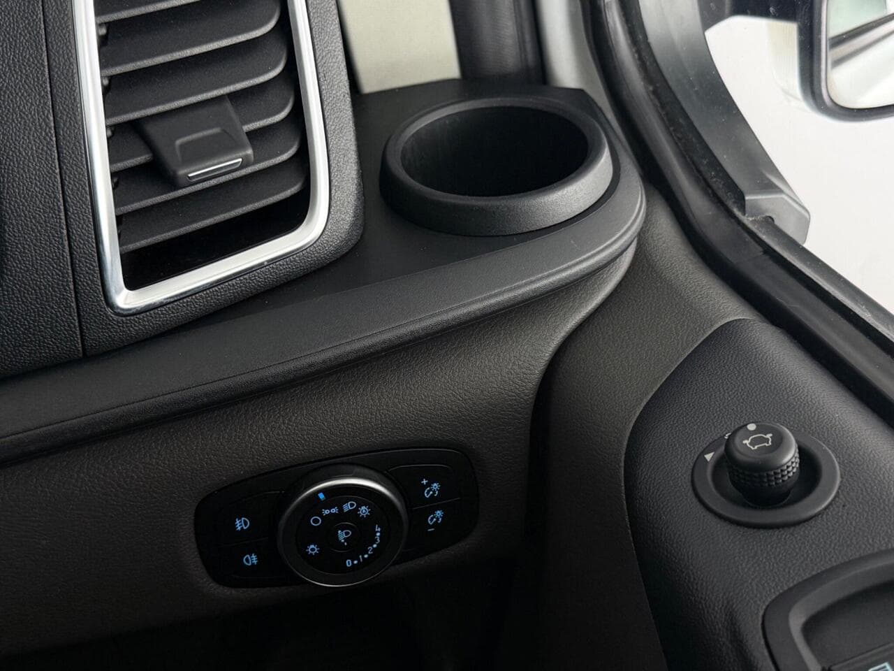Ford Transit Custom thumbnail Misc Controls