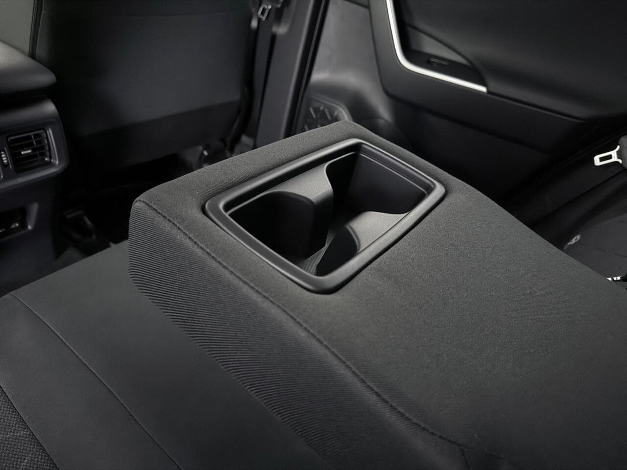 Toyota RAV4 thumbnail Inconclusive