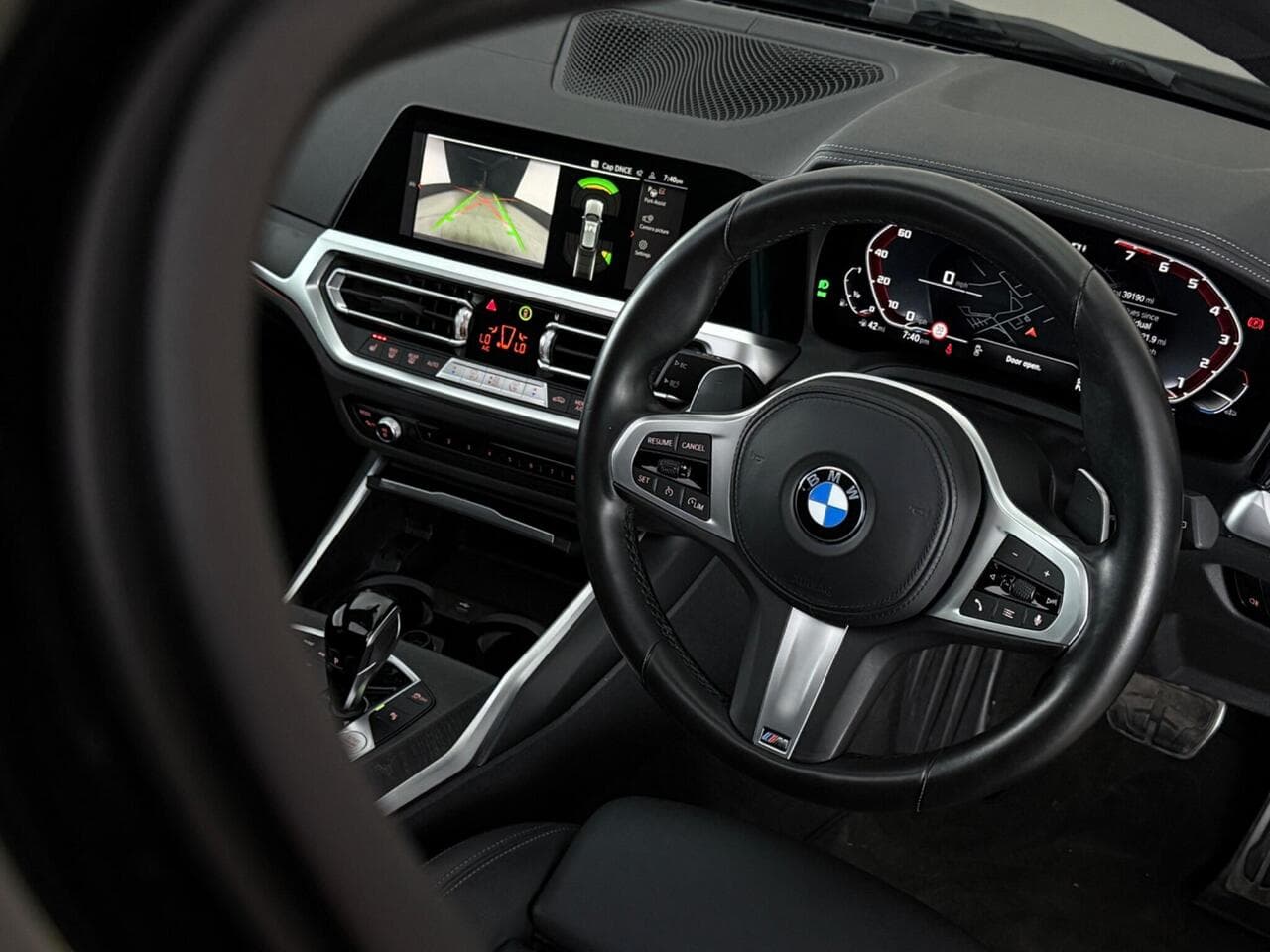 BMW 3 Series thumbnail Steering Wheel