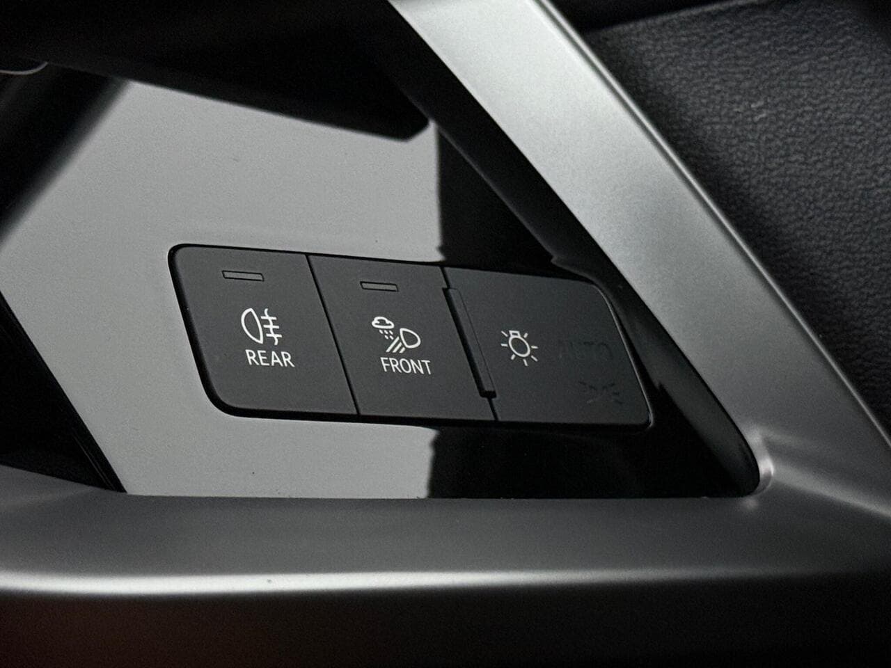 Audi A3 thumbnail Misc Controls