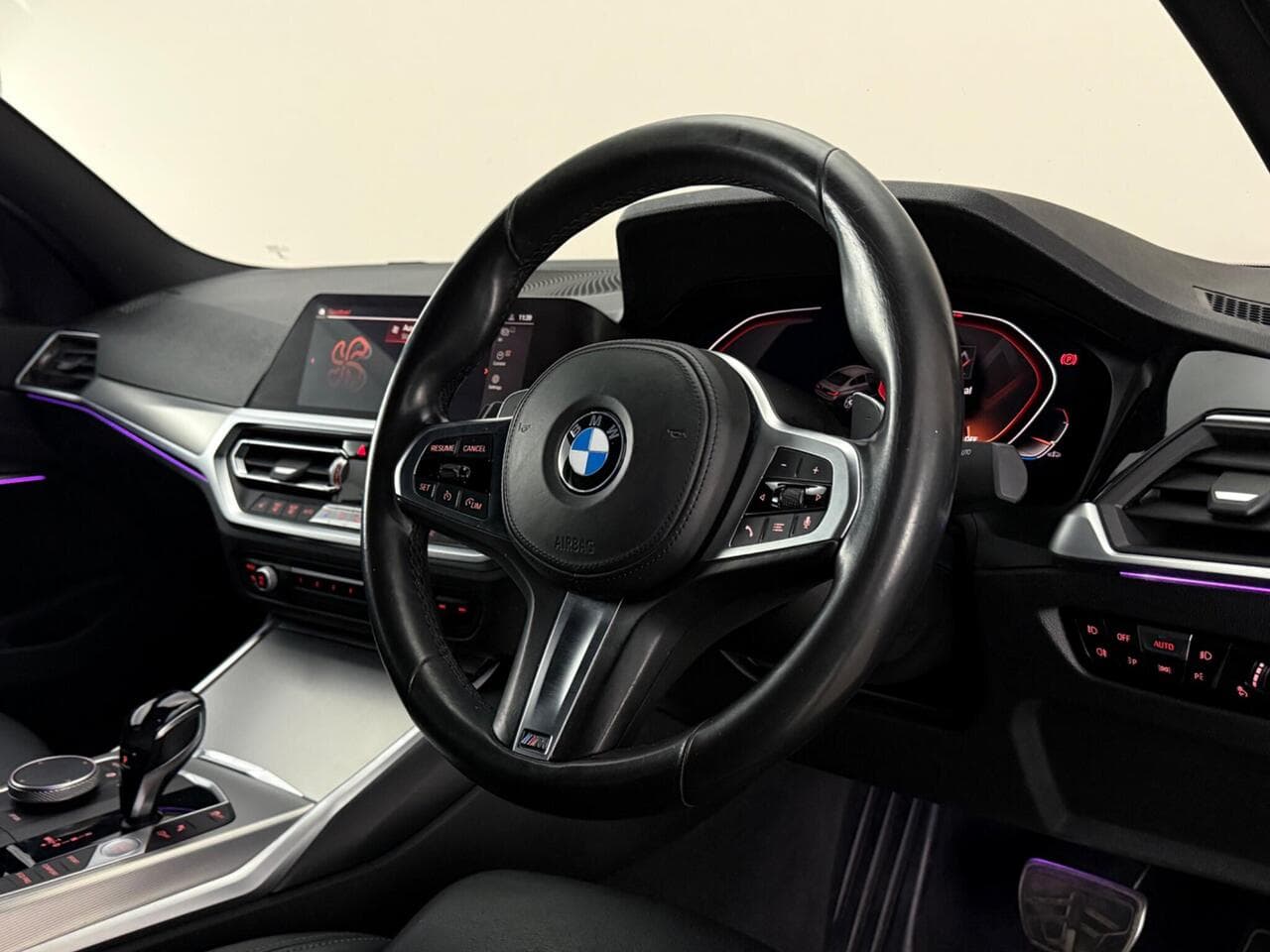 BMW 3 Series thumbnail Steering Wheel