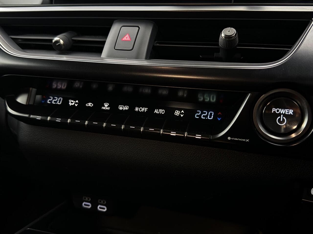Lexus UX thumbnail Misc Controls