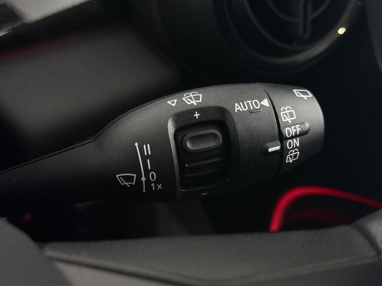 MINI Hatch thumbnail Misc Controls