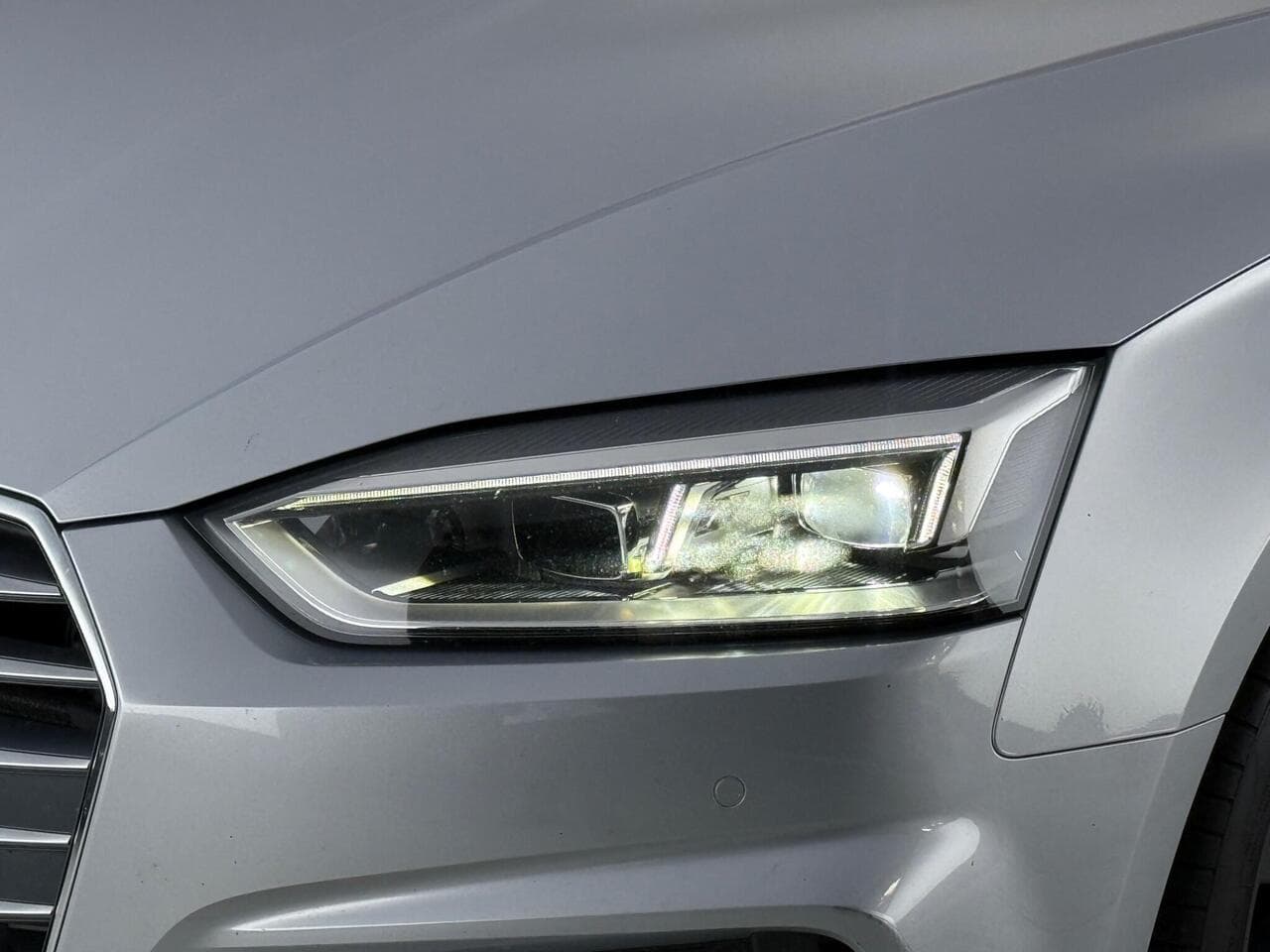 Audi A5 Cabriolet thumbnail Lights Front