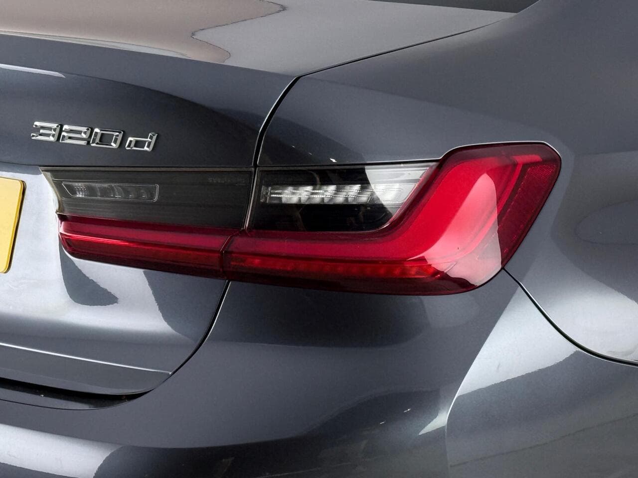 BMW 3 Series thumbnail Lights Rear