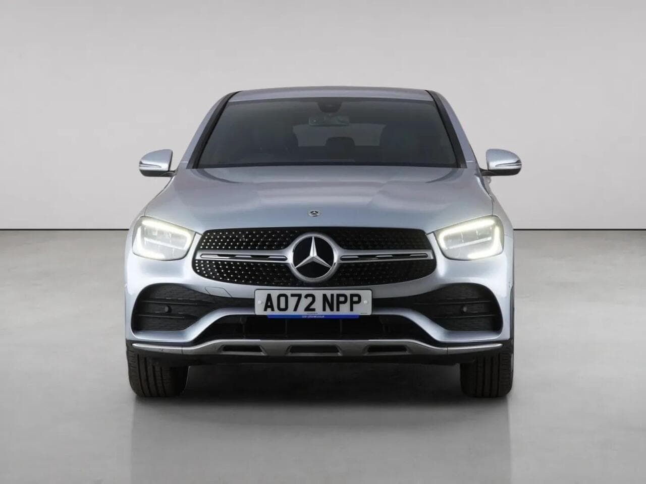 Mercedes-Benz GLC thumbnail Front