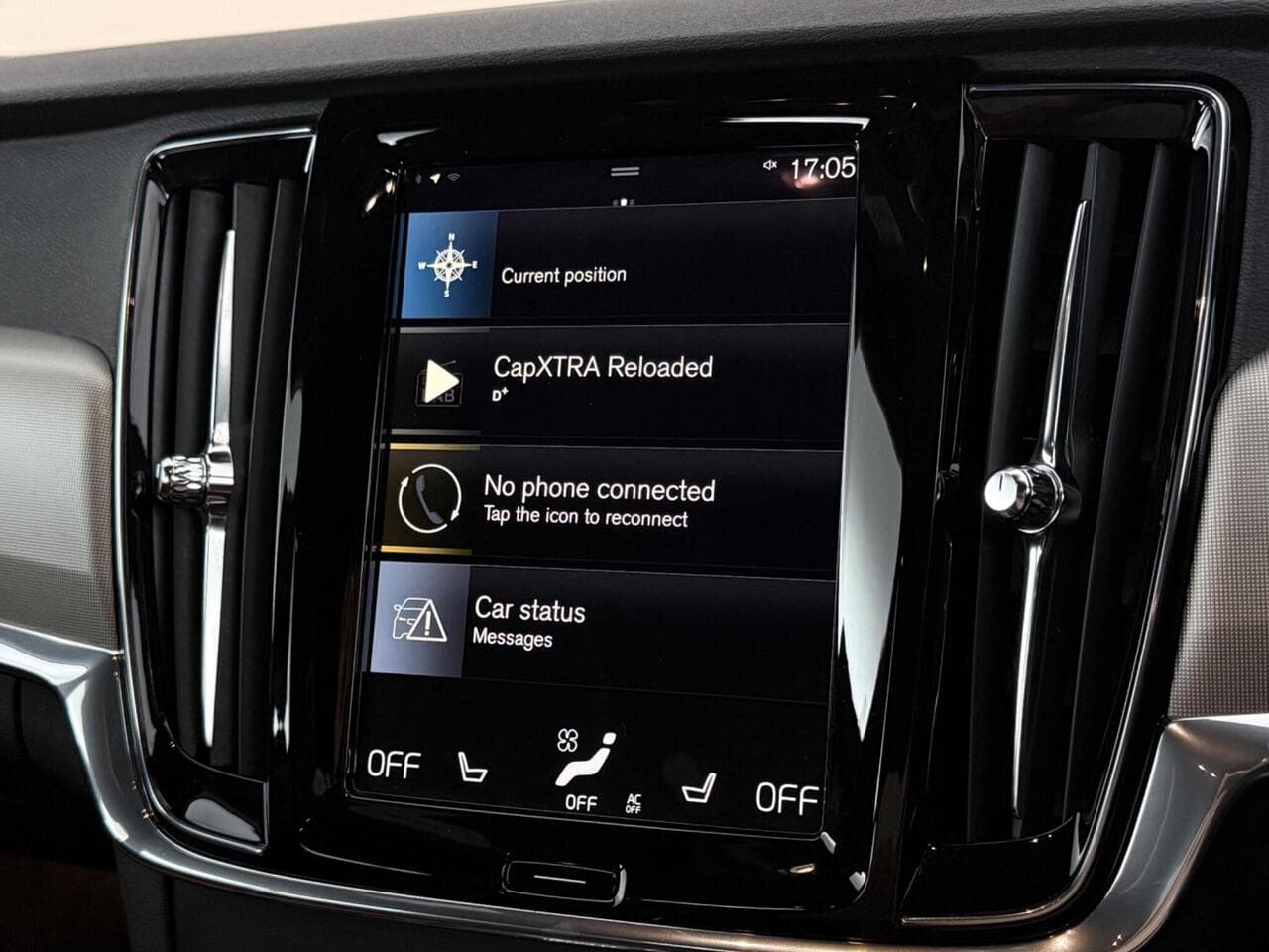 Volvo V90 thumbnail Infotainment System