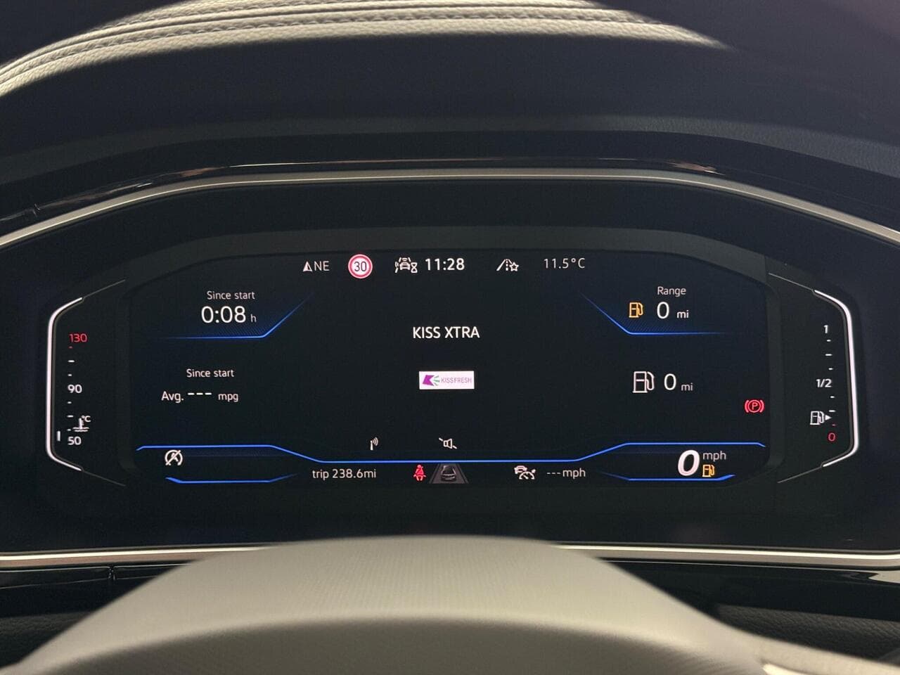 Volkswagen T-Roc thumbnail Driver Instruments