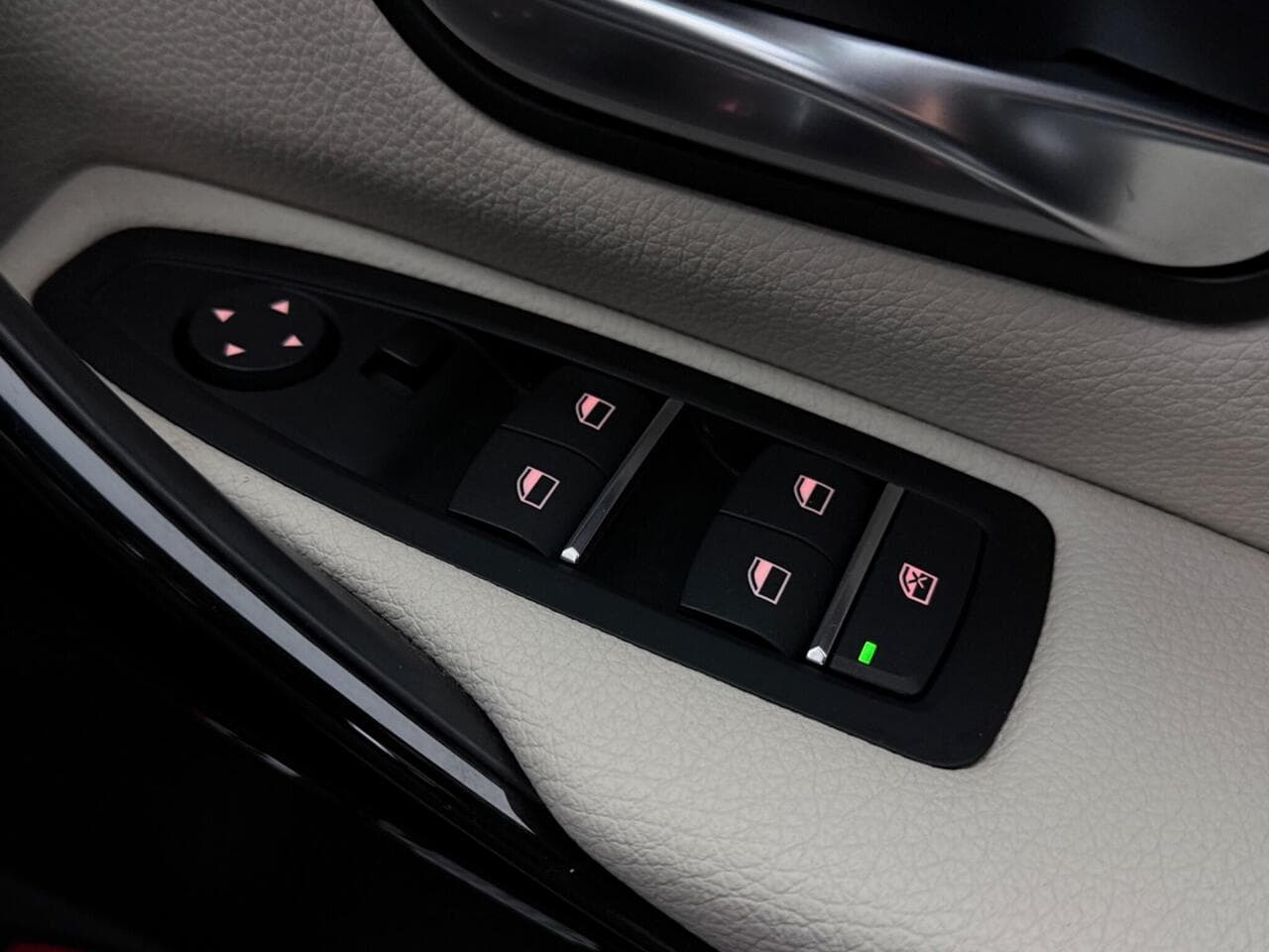 BMW 4 Series Gran Coupe thumbnail Misc Controls