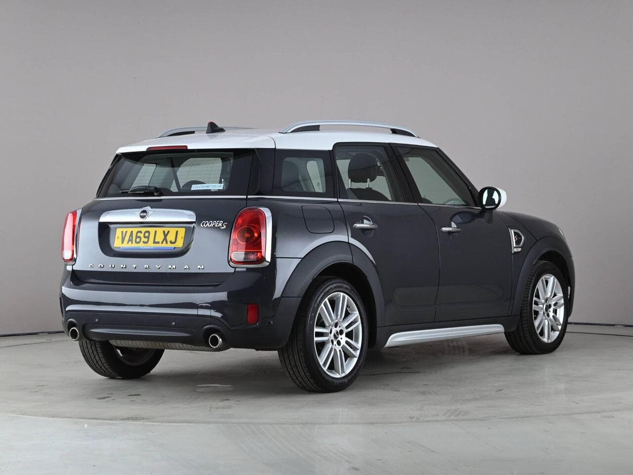MINI Countryman thumbnail Rear Right