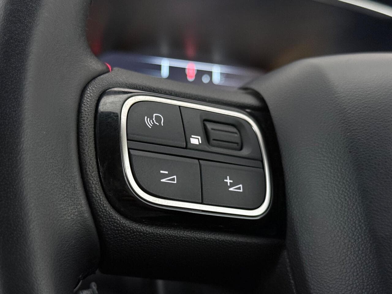Citroen C5 Aircross thumbnail Misc Controls