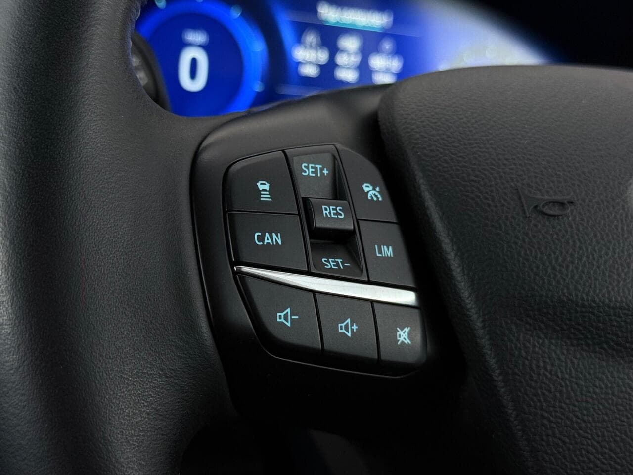 Ford Focus thumbnail Misc Controls