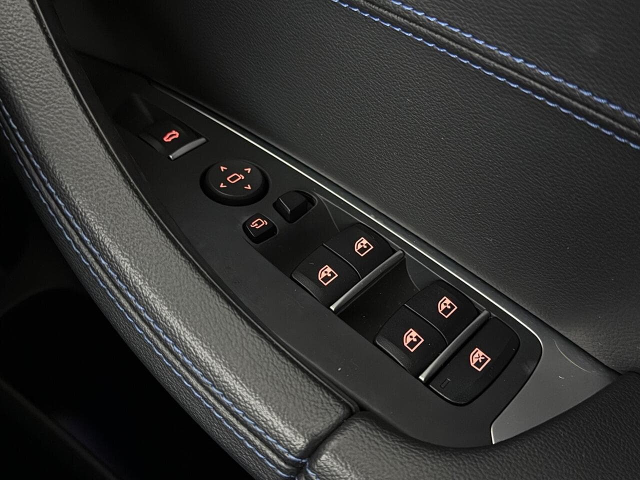 BMW X3 thumbnail Misc Controls