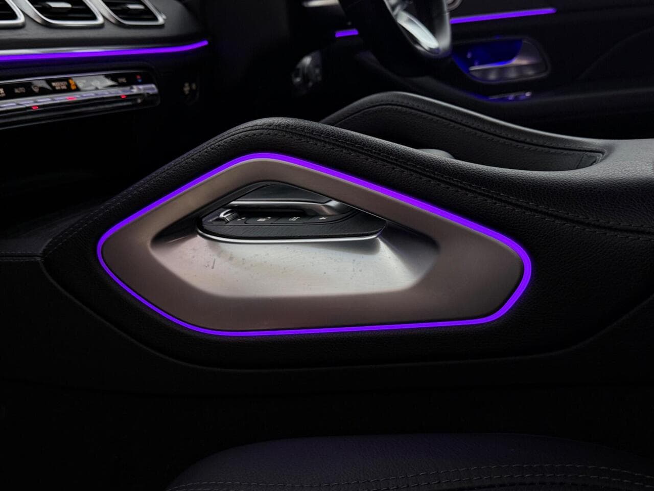 Mercedes-Benz GLE thumbnail Inconclusive