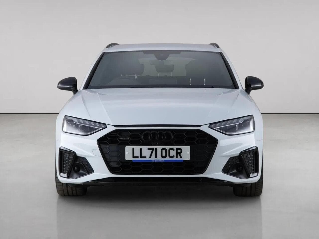 Audi A4 Avant thumbnail Front