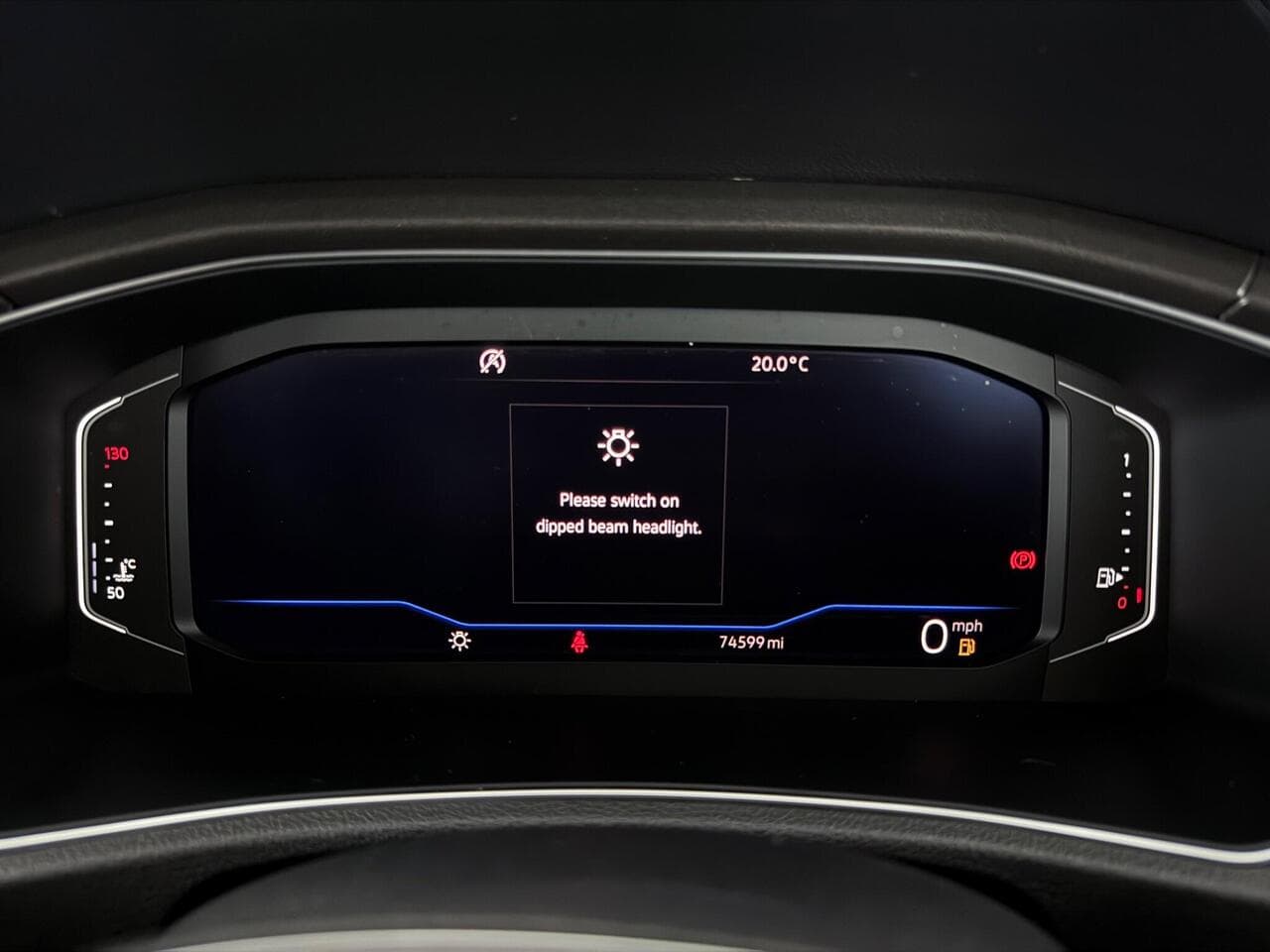 Volkswagen T-Roc thumbnail Driver Instruments